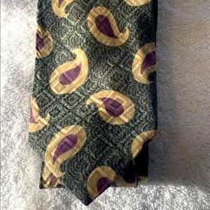 New Robert Talbott Green Geometric Necktie